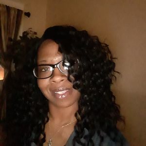 Meet your Posher, Shae